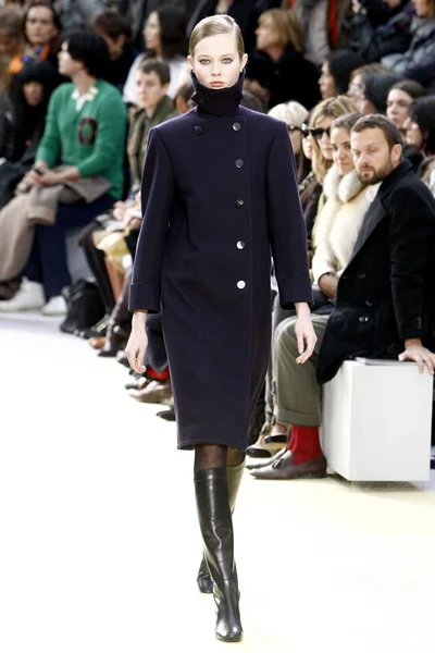 Look 1